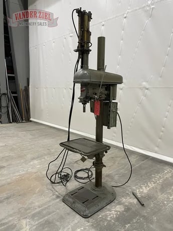 15" Rockwell Delta #124-2783, Drill Press, 12.5" x 17" Table, 1/2 HP, 1725 RPM, 4" Quill Travel - Image 5