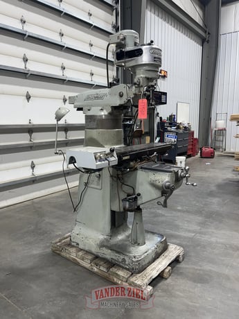 Bridgeport Step Pulley Vertical Knee Mill, 9" x 42" Table, 1 HP, R8, Powerfeed, 2-Axis digital read out, 4" - Image 3