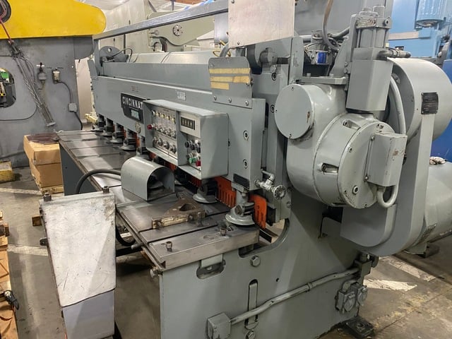 10 gauge x 8' Cincinnati #1008, Mechanical Power Squaring Shear, 24" Back Gauge, 65 SPM, 5 HP, automatic lube - Image 9