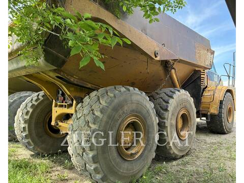 Caterpillar 740, Articulated Truck, 14551 hours, S/N: B1P05571, 2010 - Image 3