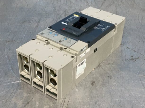 600 Amps, Square D #DJL36600E20, PowerPact Circuit Breaker - Image 1