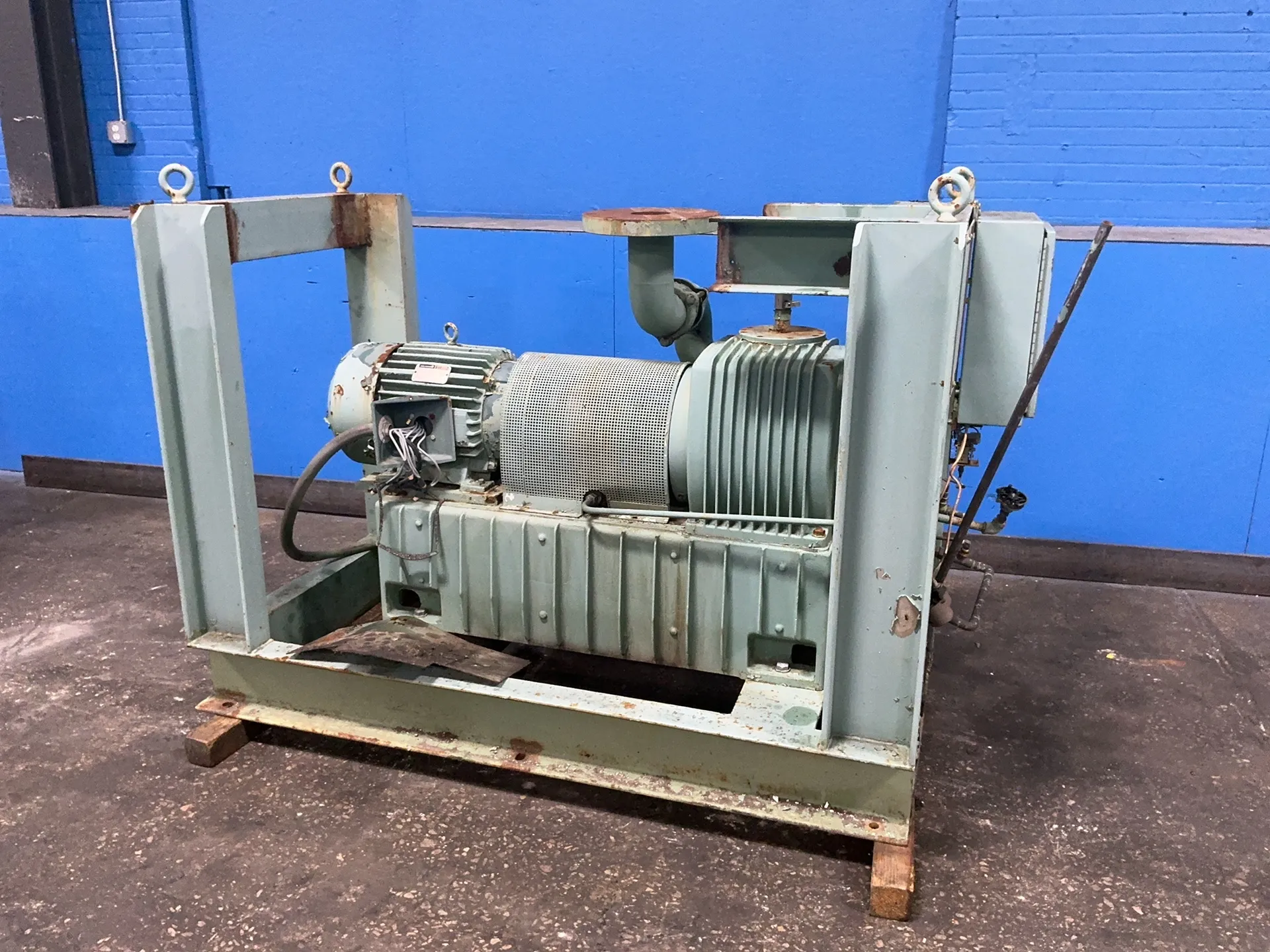 Leybold-Heraeus #TR-630, Pump - Image 1