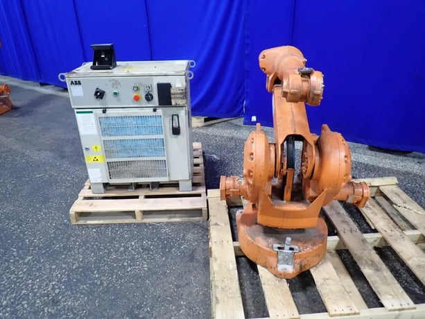 ABB IRB-2400 M98A, Industrial Robot - Image 2