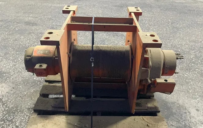 2.5 Ton, Yale #DEW2.5-42CM442D1, Hoist (2 available) - Image 3