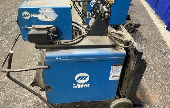 Miller #Dimension-302, Welder, 300 Amps (2 available) - Image 5