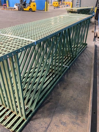 144" x 40" Pallet Racking Uprights, Tear Drop (2 available) - Image 4