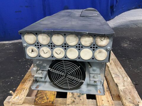Siemens #6SE6430-2UD37-5FA0, micromaster 430 variable frequency, 75 KW - Image 2
