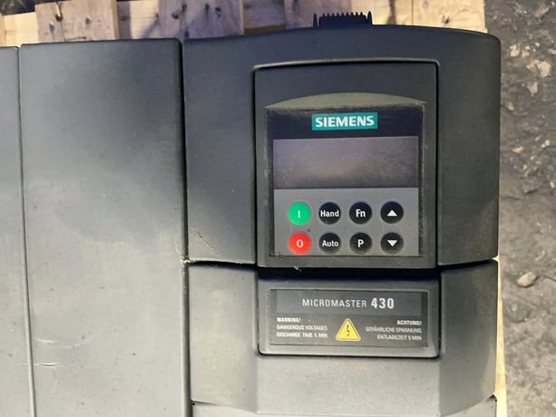 Siemens #6SE6430-2UD37-5FA0, micromaster 430 variable frequency, 75 KW - Image 4