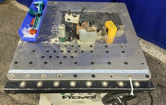Fravol #VSB, Semi-Automatic Contour Edgebander, 36" x 34" Table, 2.7 KW, 2005 - Image 4