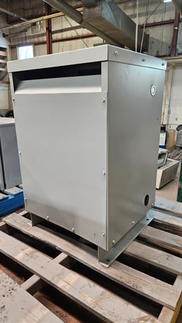 51 KVA 208 Primary, 460Y/266 Secondary, Federal Pacific #36B, Dry Type Auto-Transformer, 3 Phase - Image 2