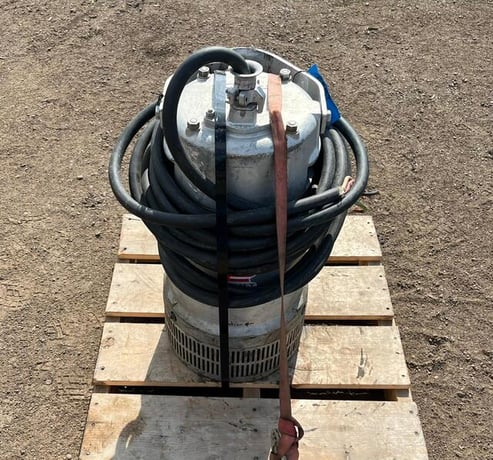 295 GPM @ 255' TDH, Flygt #2125, Submersible Pump, 3" discharge, 13 HP, 255' max head, 220 V., 3 Phase, 60 Hz. - Image 3
