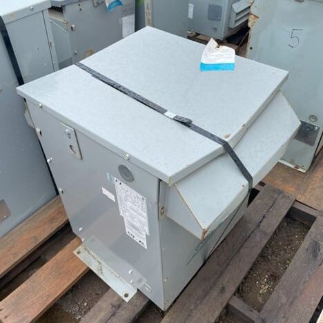 37.5 KVA 600 Primary, 120/240 Secondary, Beaver #SVR37T-G8A, Dry Type Isolation Transformer, 1 Phase - Image 3