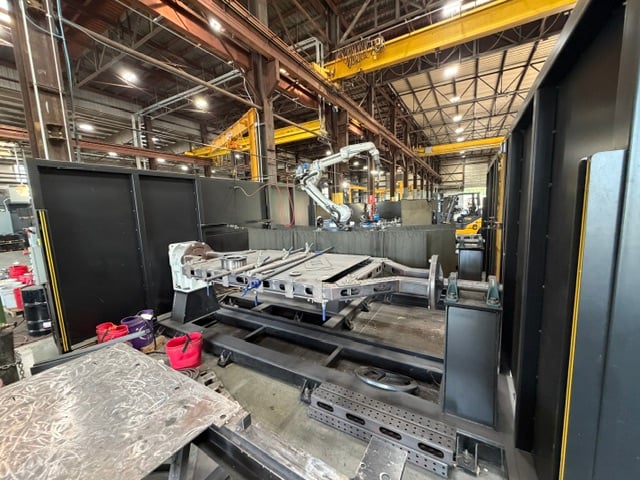 Miller PerformArc PA-2200SS, Ro robotic welding cells 2 station, Panasonic TM-2000 Robot, 2021 - Image 6