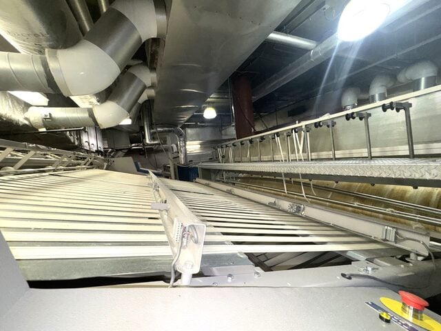 2-Lane Chicago #S-14-CT, Crossfolder, w/ Large Piece Stacker & 4-Lane Aircumulator, right hand, 2018 - Image 4