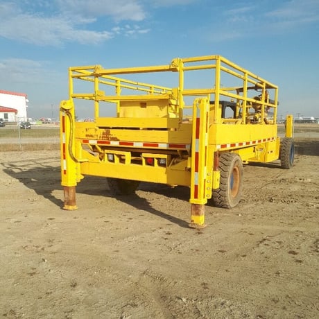 Marcotte #M60-RL6000, Scissor Deck, 18' Lift Height, 8' x 12' Deck, ROPS/FOPS, 220 hours - Image 3
