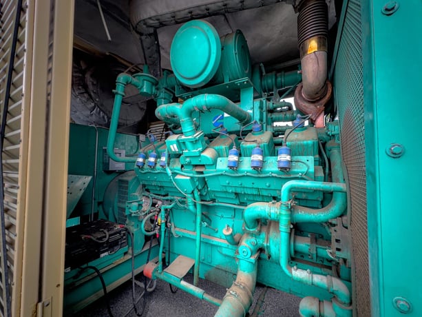 625 KW Cummins #GFJB, Natural Gas Generator, 277/480 Volt, 1800 RPM, 1200 amp circuit breaker, Cummins - Image 8
