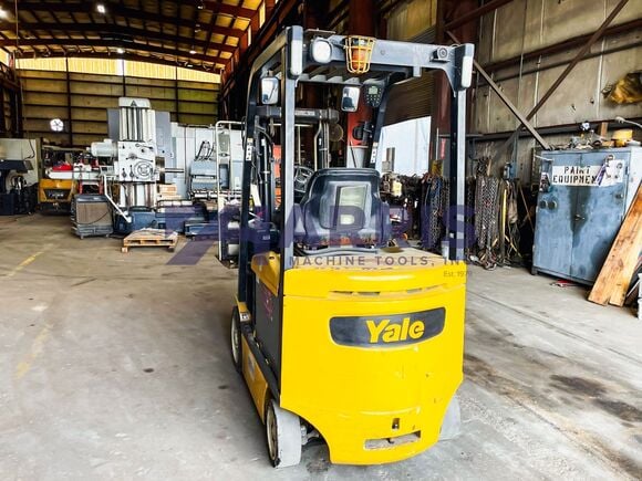 5000 lb. Yale #ERC050VGN36TF083, Electric Forklift, 126" load height, 36-Volt battery system - Image 3