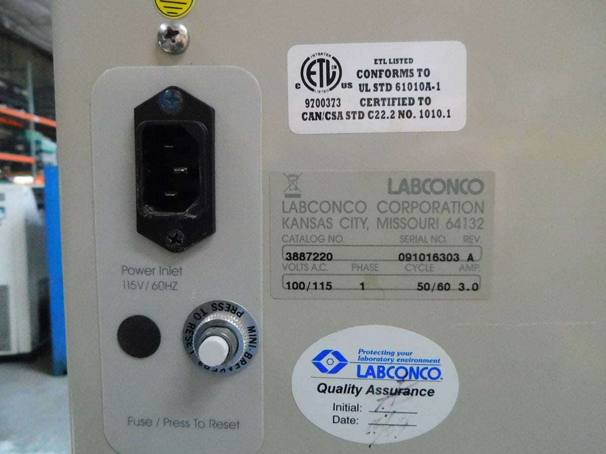 Labconco #3887220 Nano, Fume Hood, HEPA Filtration 99.99% @ 0.3 Micron, 24" width x 28" D x 32" H, 120 V., 1 - Image 8