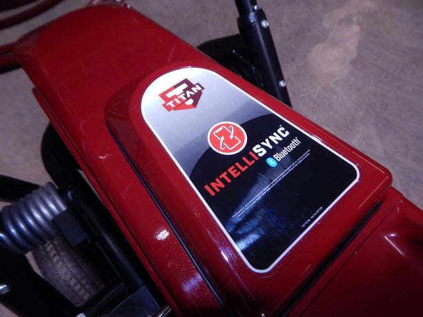 Titan #840 High Rider, Airless Paint Sprayer, IntelliSync, 3300 PSI. Max, 0.85 GPM, 1.5 HP, 120 V. - Image 5