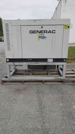 30 KW Generac #SG030, Natural Gas/LP Generator, 120/240 Volts, 1 Phase, 692 Hrs - Image 1