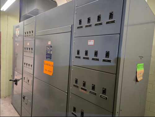 800 Amps, Square D #Power-Zone, Switchboard w/ 300 KVA Transformer, 480V-208V, 4 Section - Image 5