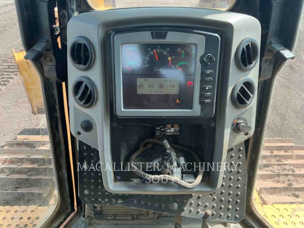 Caterpillar D6T LGP, 9224 hours, S/N: RAD00907, 2016 - Image 5