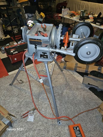 1/8" -2" Ridgid #300-T2, pipe threader, 115 V., 1/2 HP - Image 1