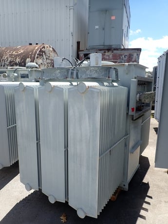 1500/1680/1725/1932 kVA, 12470 Delta Primary, 480/277 Wye Secondary, Cutler Hammer Substation - Image 3