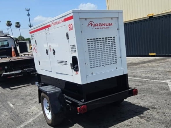 68 KW Magnum #MMG80, Generator Set, 2005, Only 5 Hrs! Trailer Mounted w. Fuel Tank - Image 3