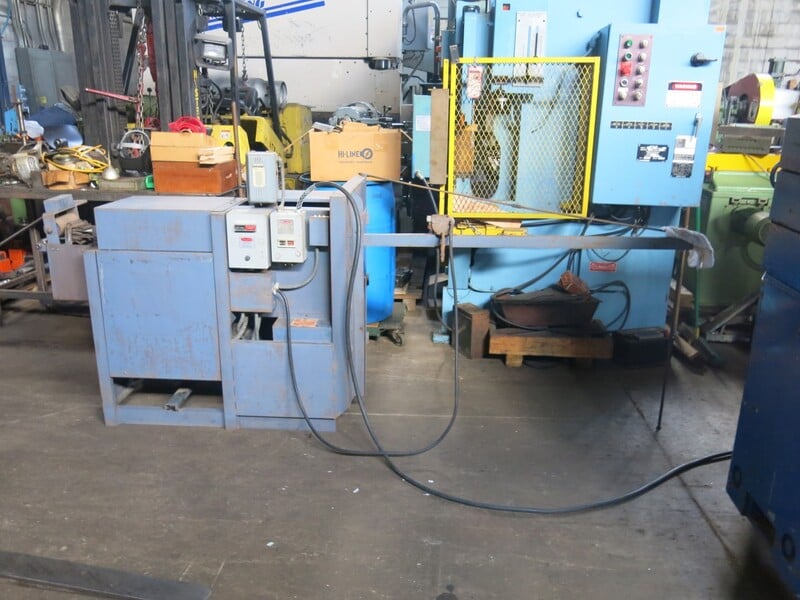Harper #E-200, 2" turning vane maker, double uncoiler - Image 2