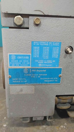 2000 Amps, ITE, 5HK250, 5 KV, 250 MVA, 125 VDC, power circuit breaker, drawout - Image 3