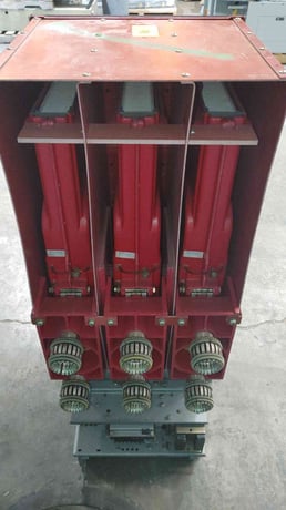 2000 Amps, ITE, 5HK250, 5 KV, 250 MVA, 125 VDC, power circuit breaker, drawout - Image 4