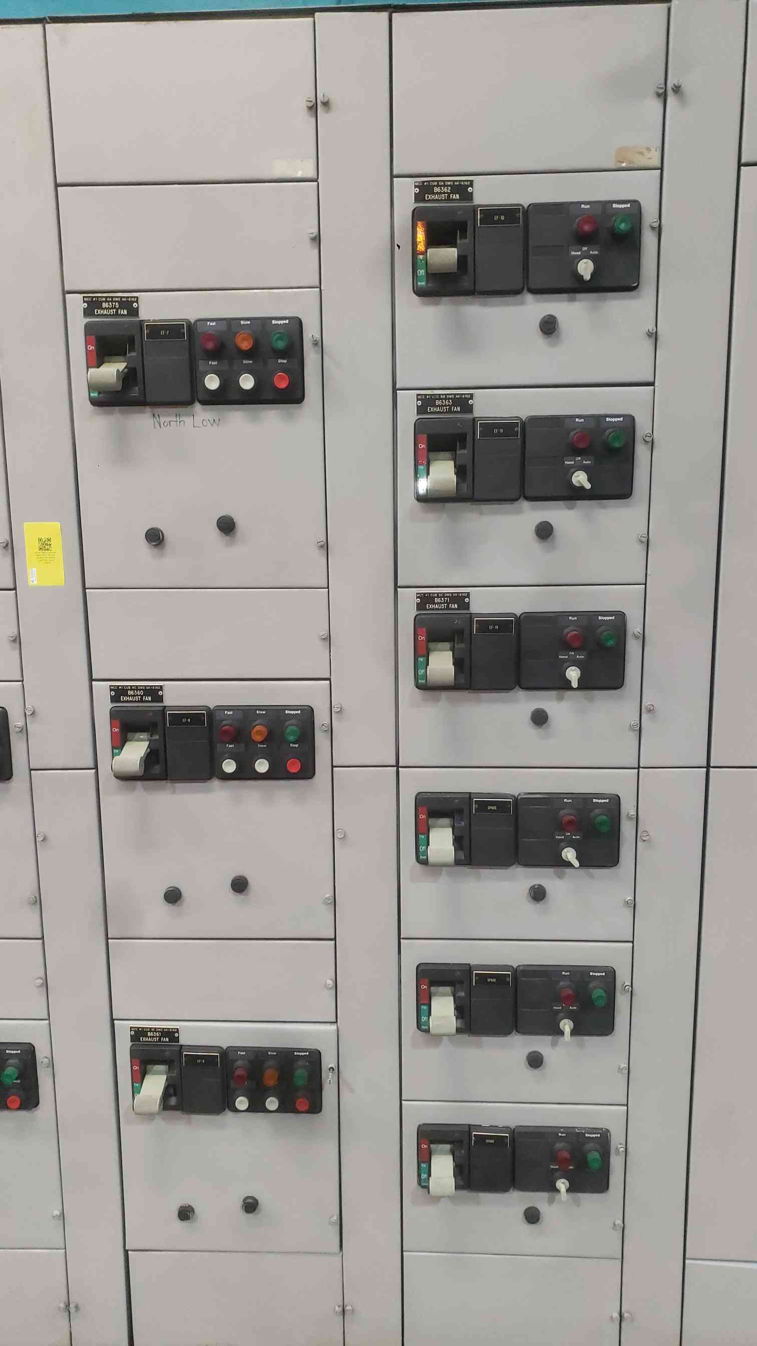 Westinghouse Cutler Hammer, Series 2100, 600 amp, 6 sections, 480 Volts 3 phase, 42 kA MCC - Image 10