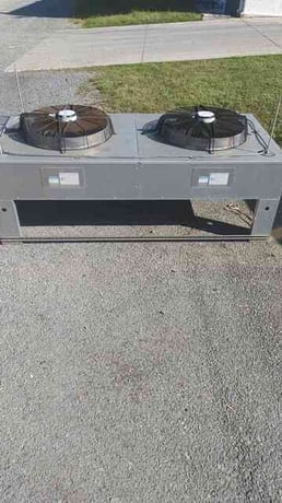 Liebert #MCM080E8, MicroChannel outdoor air cooled condenser, 2 Fan, 208/230 V., 3 phase - Image 1