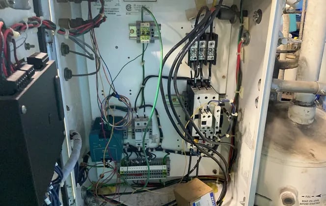 150 psig, Gardner Denver #EBE99Q, Rotary Screw Air Compressor, 25 HP, 120 Gal. Tank, Electra-Saver II, 460 - Image 5
