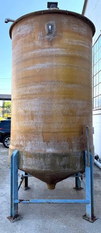 2000 gallon Palmer, fiberglass tank - Image 4