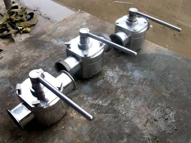 3" Koltek, 2-way Stainless Steel hand valve (3 available) - Image 5