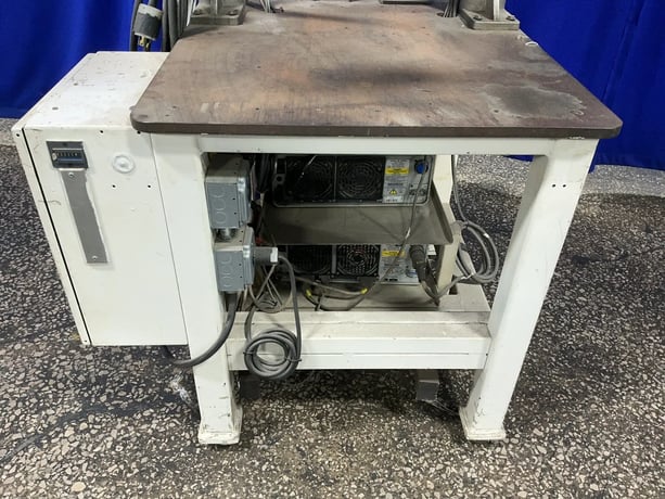 Branson 2-Head Ultrasonic Welder, 23" x 32", 2,000 width, 14 A., Branson Controls - Image 3