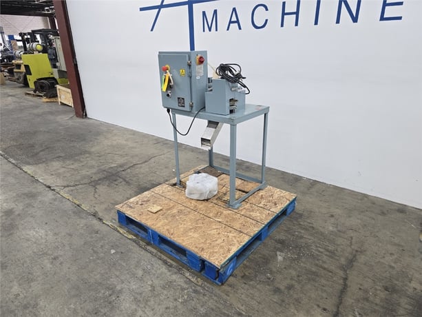 2" Wide Davis Standard #PK-102, lab strand pelletizer, 18 knife helical rotor, 37" in-feed height, 230/1/60 - Image 7