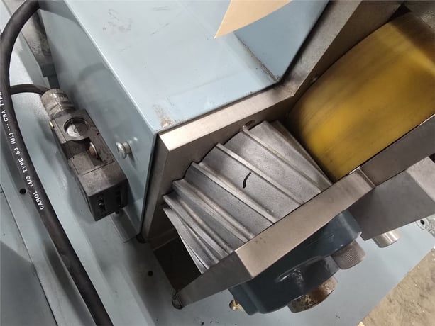 2" Wide Davis Standard #PK-102, lab strand pelletizer, 18 knife helical rotor, 37" in-feed height, 230/1/60 - Image 8