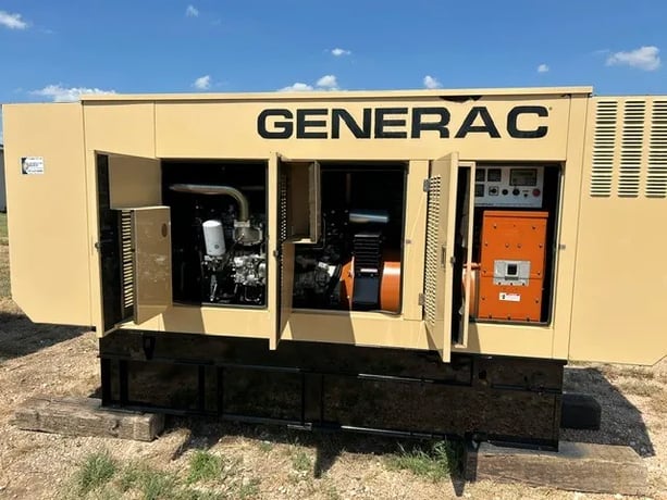 150 KW Generac #5216520400, diesel generator set, 120/208 Volts, 3 phase, 500 hours, 2005 - Image 4