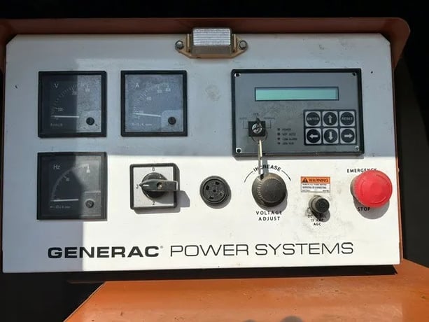 180 KW Generac #5216180200, diesel generator set, 120/208 Volts, 3 phase, 500 hours, 2005 - Image 6