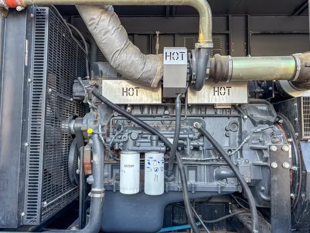 275 KW Generac #SD0275, diesel generator set, enclosed, 120/208 Volts, 3 phase, 2013 - Image 4