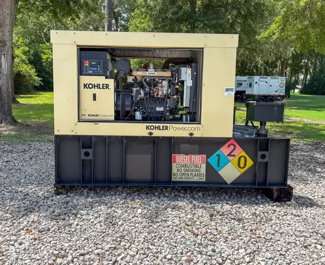 31 KW Kohler #30REOZK, diesel generator set, weatherproof enclosure, 120/208 Volts, 1 phase, 340 hours, 2019 - Image 3