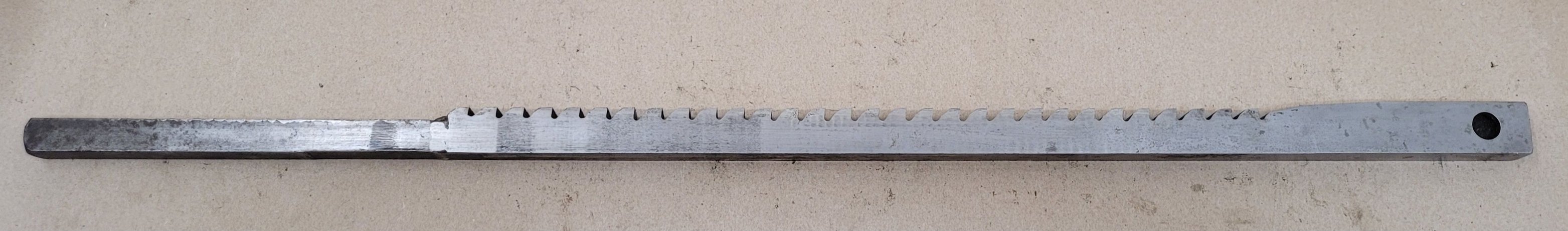 Davis, keyseater broach, 5/8" width, 7/8" height, 1/2" pitch, 27-3/8" OAL - Image 4
