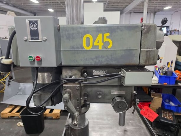 Clausing #2287, single spindle drill press, 20" throat, 1-1/4" capacity, 150-2000 RPM, 1.5 HP, #3MT, 460 V. - Image 3