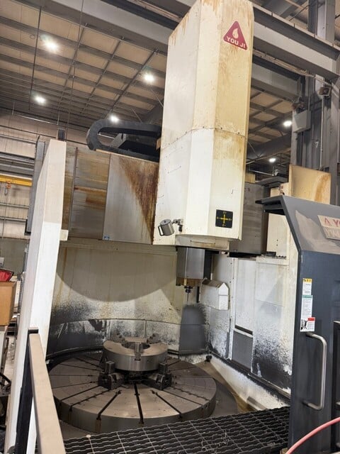 You Ji #YV-1600-ATC/C, CNC Lathe, 48.23" X, 35.43" Z, 78.4" swing, 70.86" turning diameter, 63" chuck, 60 HP - Image 2