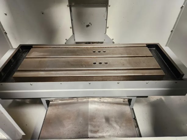 Haas #Mini-Mill, Vertical Machining Center, 16" X, 12" Y, 10" Z, 36" x 12" table, 7.5 HP, 6000 RPM, CAT 40 - Image 4