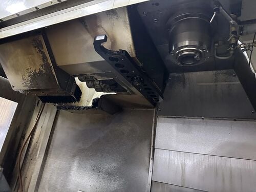 Haas #VF-7/50, CNC vertical machining center, 30+1 automatic tool changer, 84" X, 32" Y, 30" Z, 84" x28" - Image 4