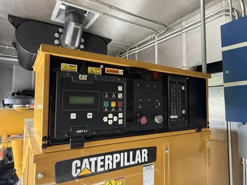750 KW Caterpillar #C27, diesel generator set, 480 Volts, 3-phase, 188 hours, 1800 RPM, EPA Tier 2, 2011 - Image 7